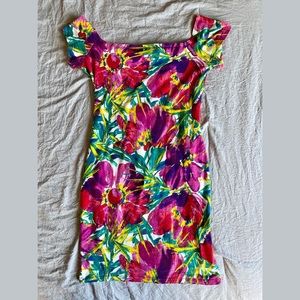 🌟5/$30 - Floral Short Sleeve Bodycon Dress